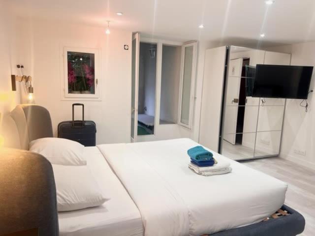 Rent A Room - Residence Caire, Montorgueil Párizs Kültér fotó